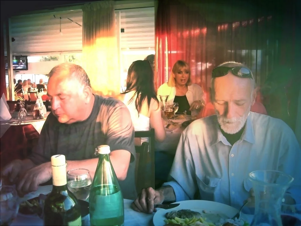  Uvecana slika i povratak nazad 