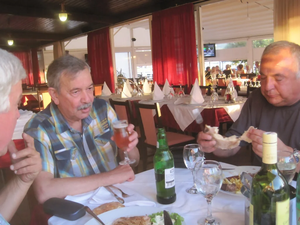  Uvecana slika i povratak nazad 