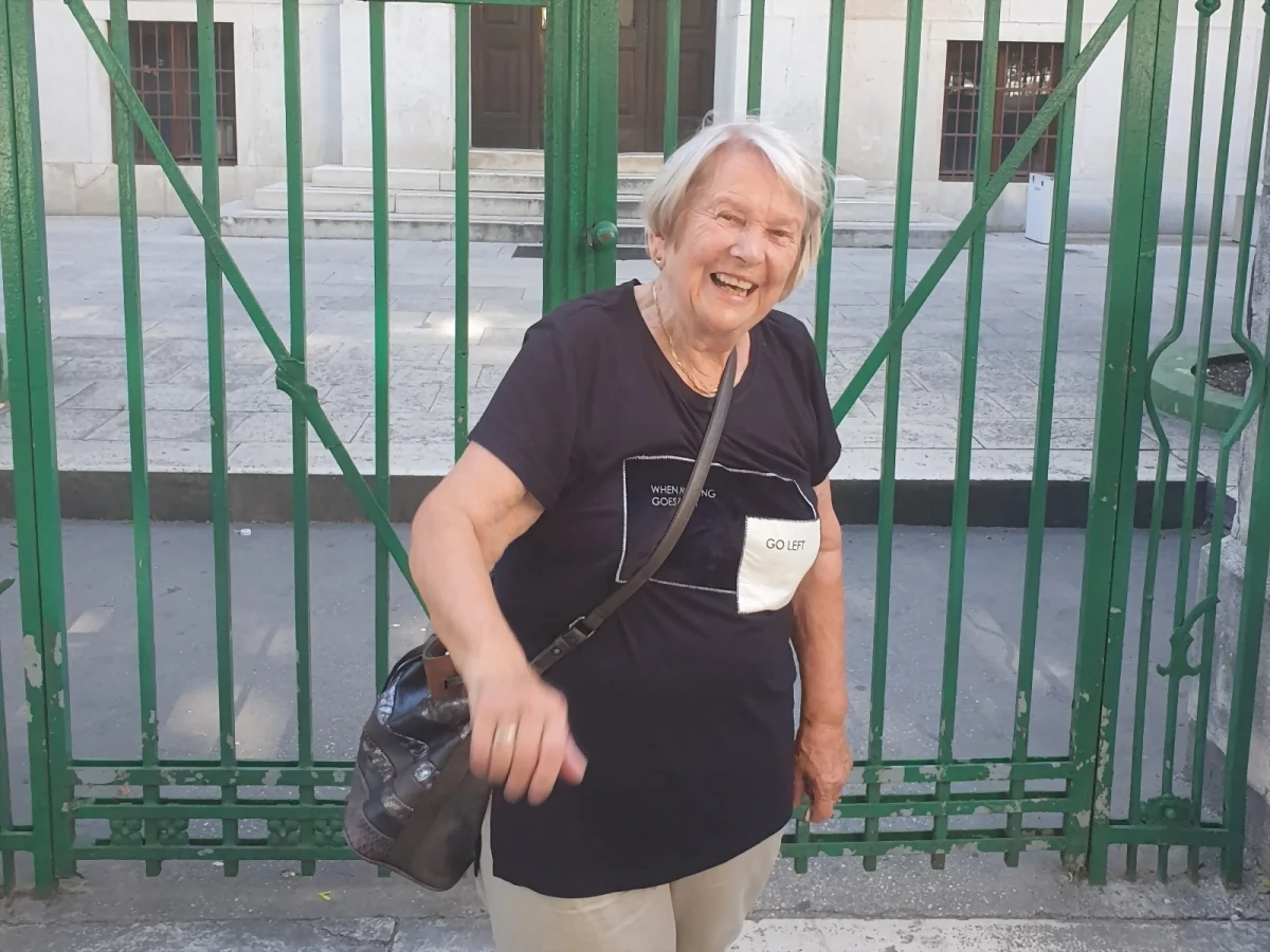  Uvecana slika i povratak nazad 