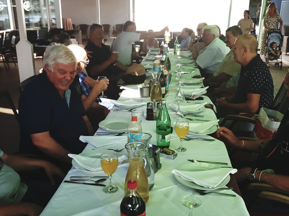  Uvecana slika i povratak nazad 